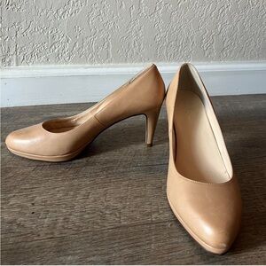 Cole Haan Nude Pumps